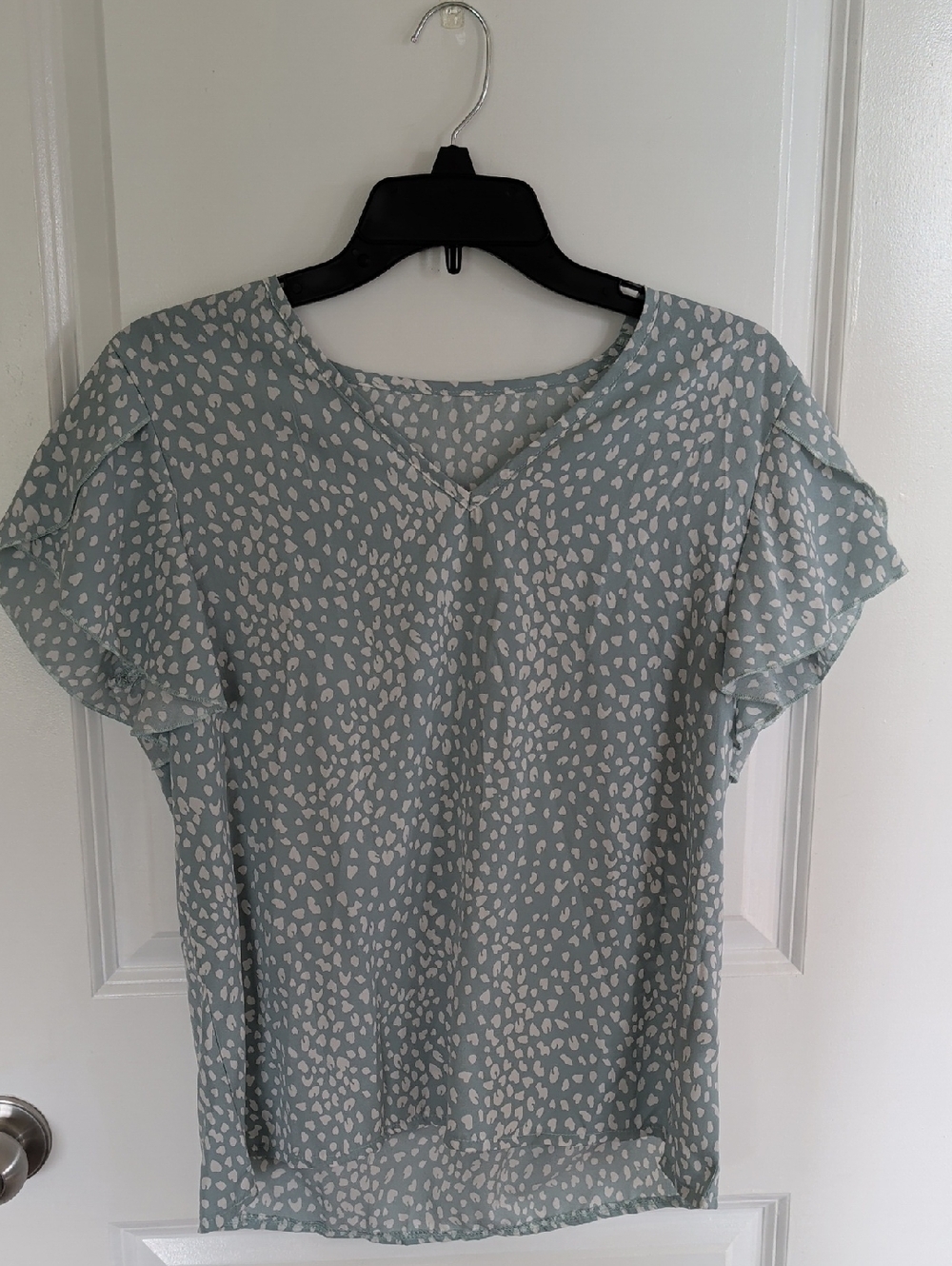 SHEIN Light Blue V-Neck Flutter Sleeve Printed Blouse